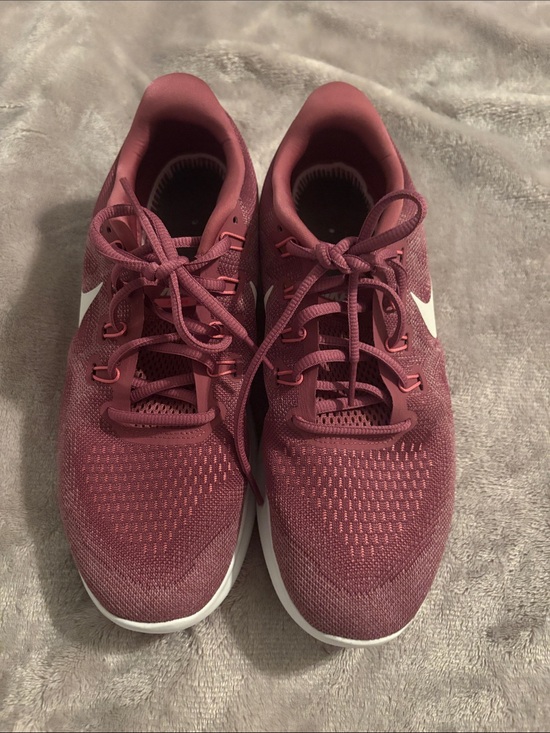 Nike Other - Nike Athletic Sneakers in Burgundy